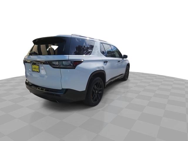 Photo of 2020 Summit White Chevrolet Traverse
