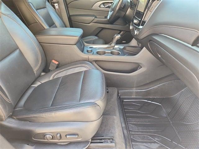 Photo of 2020 Summit White Chevrolet Traverse