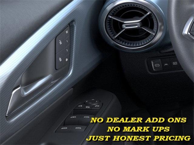 Photo of 2025 White Chevrolet Equinox EV