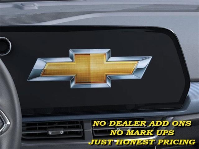Photo of 2025 White Chevrolet Equinox EV