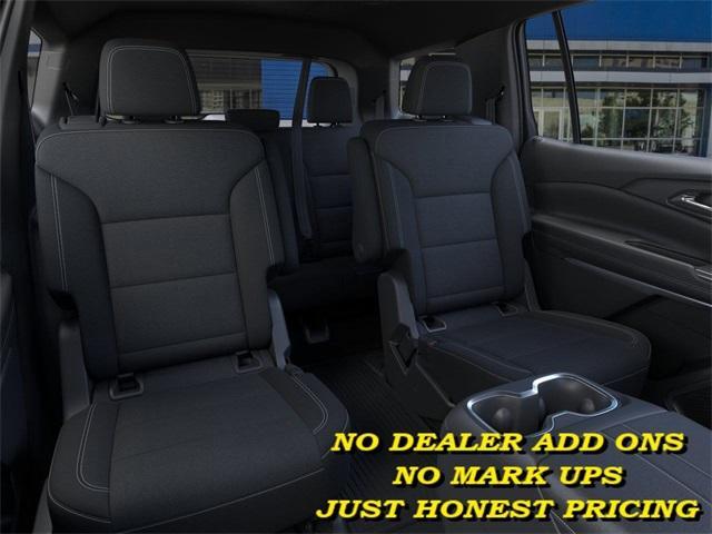 Photo of 2025 White Chevrolet Traverse