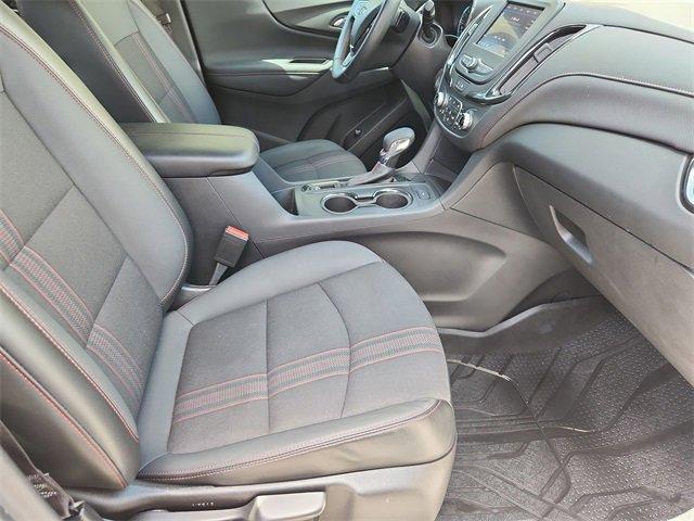 Photo of 2023 Summit White Chevrolet Equinox