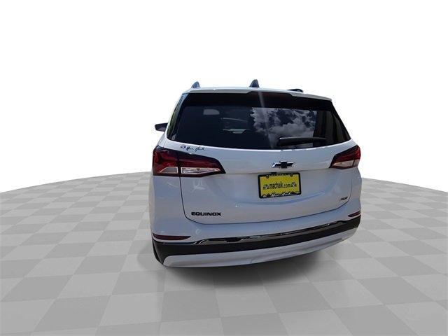 Photo of 2023 Summit White Chevrolet Equinox