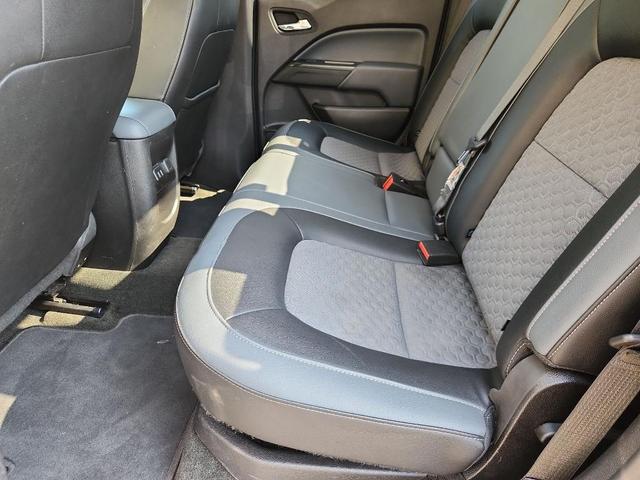 Photo of 2017 Cyber Gray Metallic Chevrolet Colorado