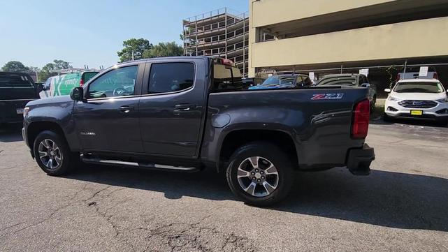 Photo of 2017 Cyber Gray Metallic Chevrolet Colorado