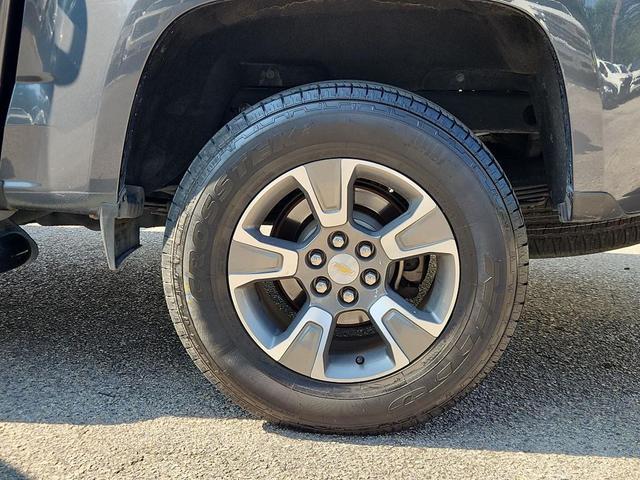 Photo of 2017 Cyber Gray Metallic Chevrolet Colorado