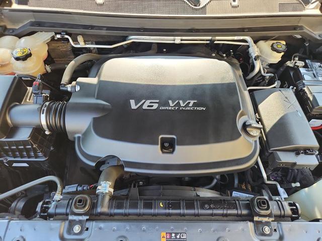 Photo of 2017 Cyber Gray Metallic Chevrolet Colorado
