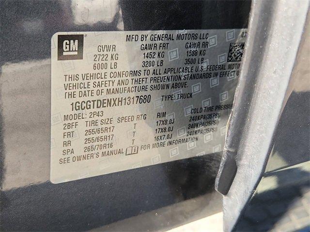 Photo of 2017 Cyber Gray Metallic Chevrolet Colorado