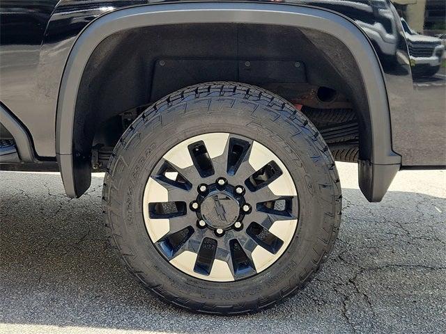 Photo of 2020 Black Chevrolet Silverado 2500