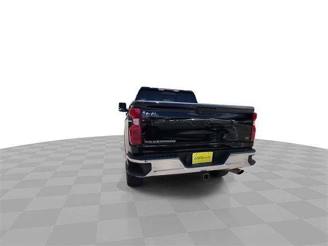 Photo of 2020 Black Chevrolet Silverado 2500