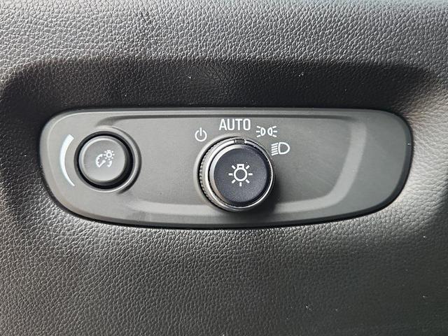 Photo of 2019 Satin Steel Metallic Chevrolet Traverse