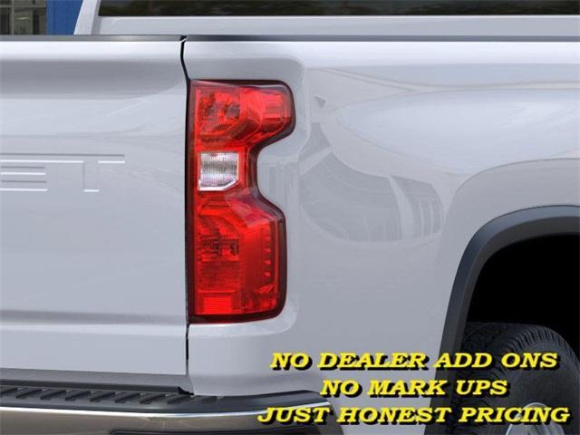 Photo of 2025 White Chevrolet Silverado 2500