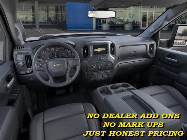 Photo of 2025 White Chevrolet Silverado 2500