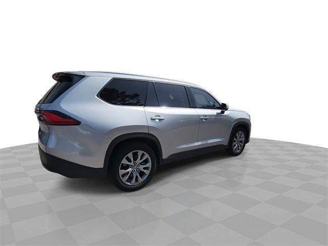 Photo of 2024 Celestial Silver Metallic Toyota Grand Highlander