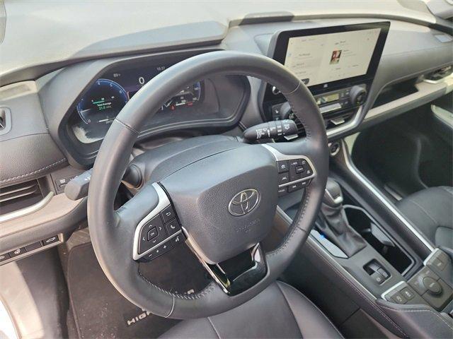 Photo of 2024 Celestial Silver Metallic Toyota Grand Highlander