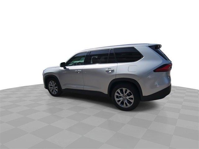 Photo of 2024 Celestial Silver Metallic Toyota Grand Highlander