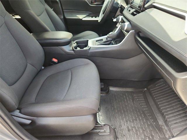Photo of 2021 Silver Toyota RAV4
