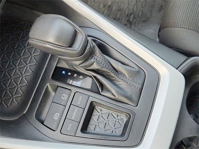 Photo of 2021 Silver Toyota RAV4