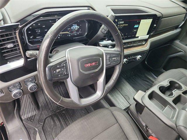 Photo of 2022 Onyx Black GMC Sierra 1500
