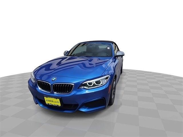 Photo of 2015 Estoril Blue Metallic BMW M235
