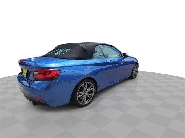 Photo of 2015 Estoril Blue Metallic BMW M235