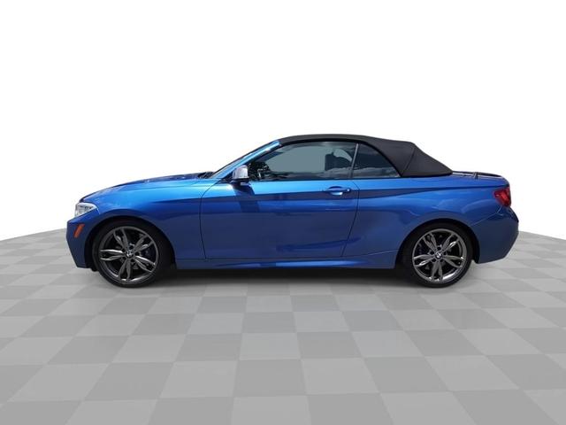 Photo of 2015 Estoril Blue Metallic BMW M235
