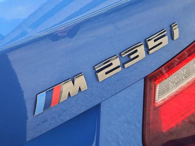 Photo of 2015 Estoril Blue Metallic BMW M235