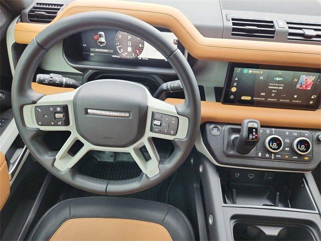 Photo of 2024 Santorini Black Land Rover Defender