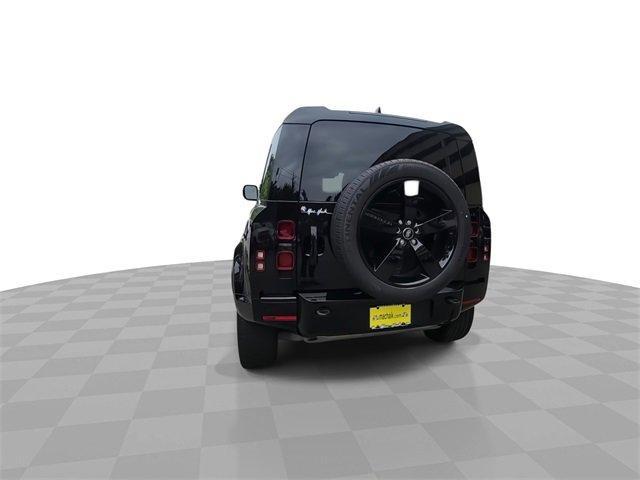 Photo of 2024 Santorini Black Land Rover Defender