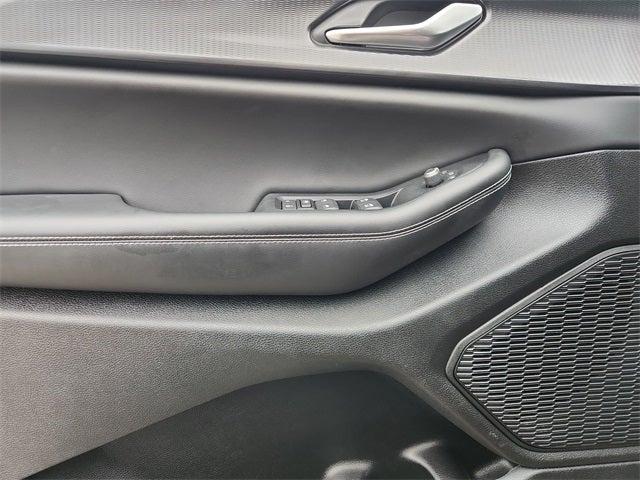 Photo of 2023 Velvet Red Pearlcoat Jeep Grand Cherokee