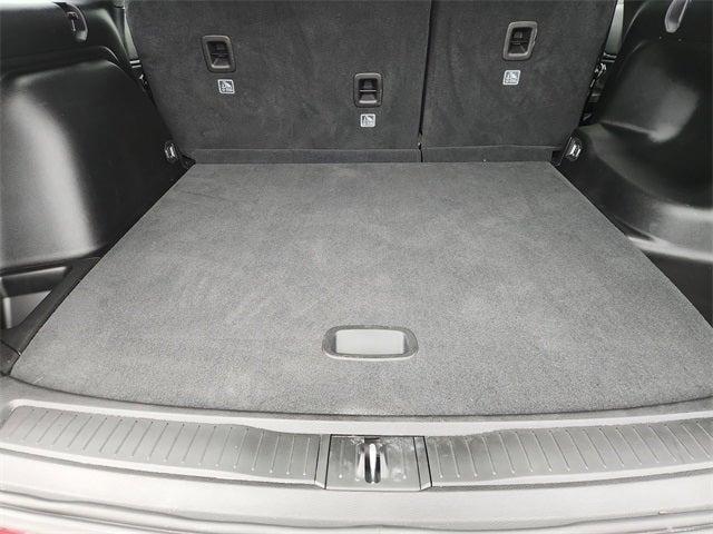 Photo of 2023 Velvet Red Pearlcoat Jeep Grand Cherokee