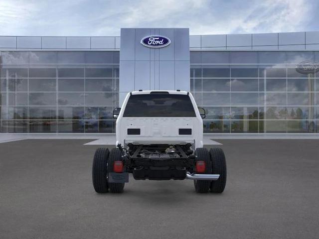 Photo of 2025 Oxford White Ford F-350