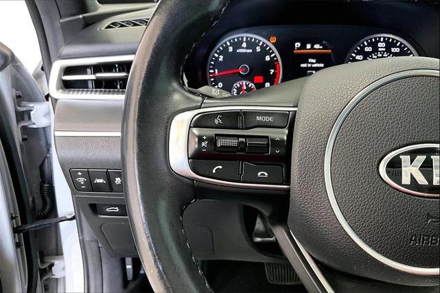 Photo of 2021 Wolf Gray Kia K5
