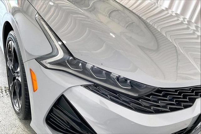 Photo of 2021 Wolf Gray Kia K5