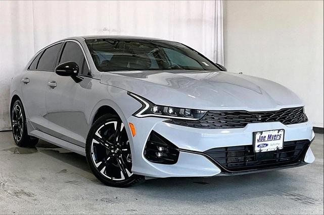 Photo of 2021 Wolf Gray Kia K5