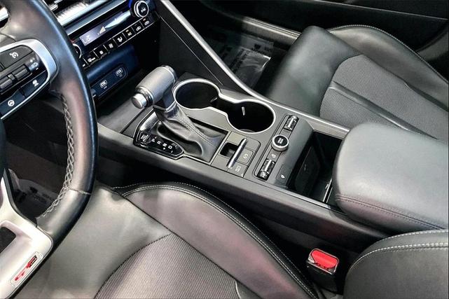 Photo of 2021 Wolf Gray Kia K5