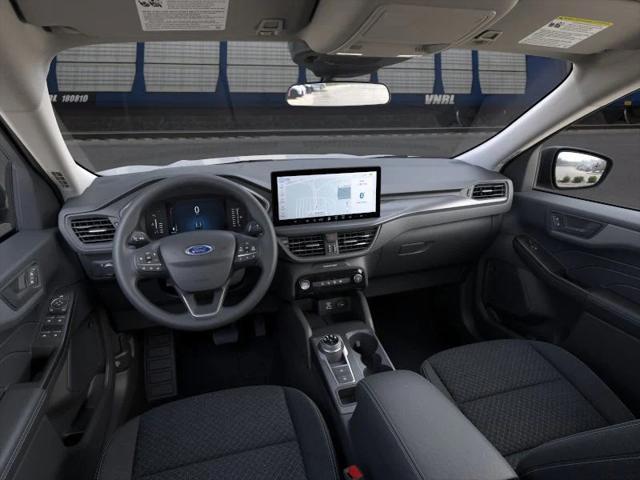 Photo of 2025 Oxford White Ford Escape