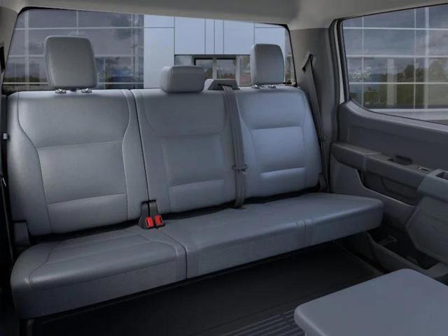 Photo of 2025 Oxford White Ford F-250