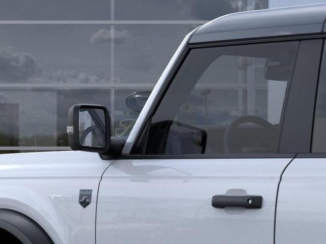 Photo of 2025 Oxford White Ford Bronco