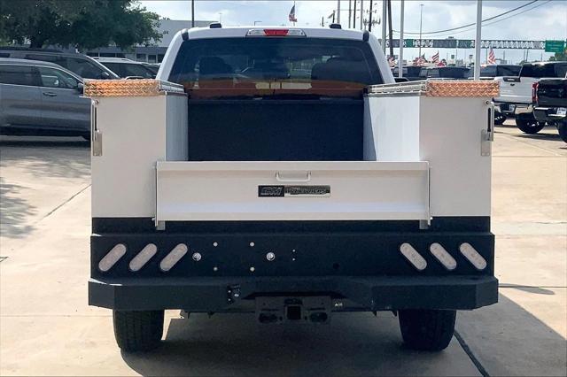 Photo of 2025 Oxford White Ford F-250