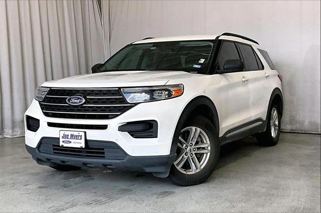 Photo of 2022 Star White Metallic Tri-Coat Ford Explorer