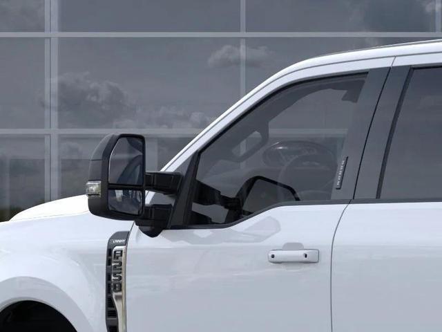 Photo of 2025 Oxford White Ford F-250
