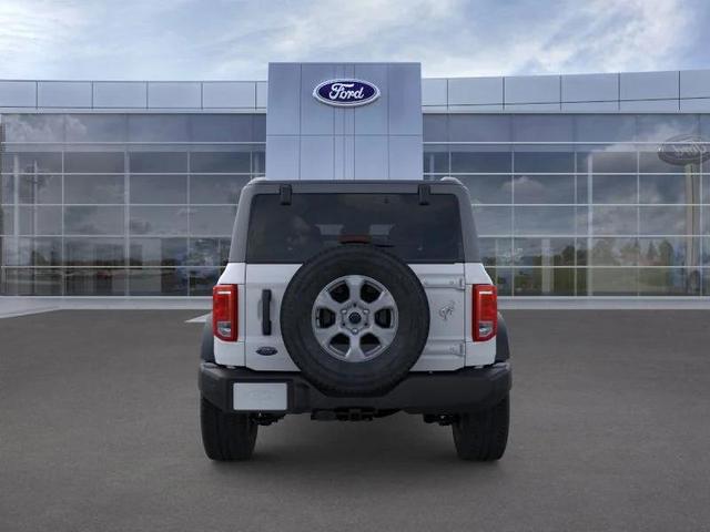 Photo of 2025 Oxford White Ford Bronco