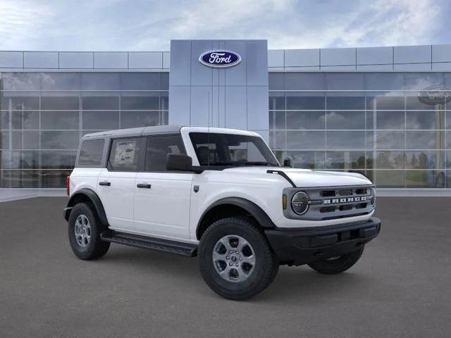Photo of 2025 Oxford White Ford Bronco