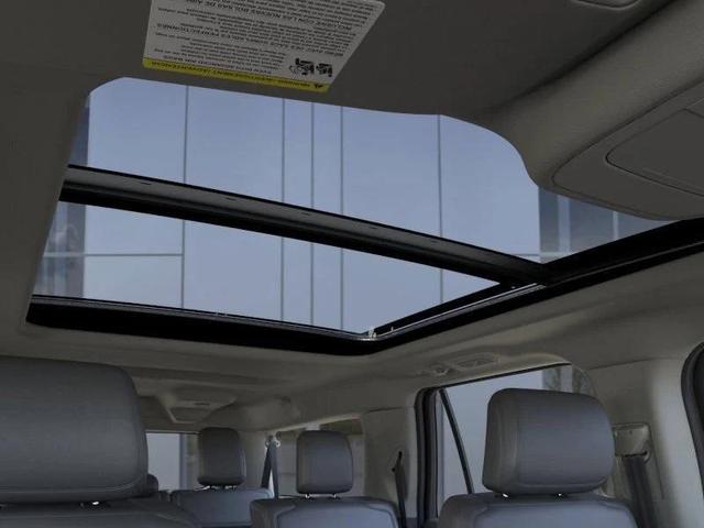 Photo of 2025 Agate Black Ford Expedition Max