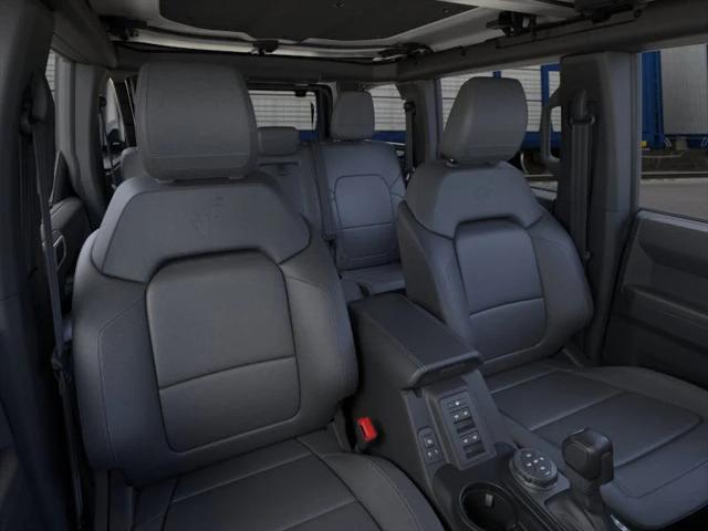 Photo of 2025 Shadow Black Ford Bronco
