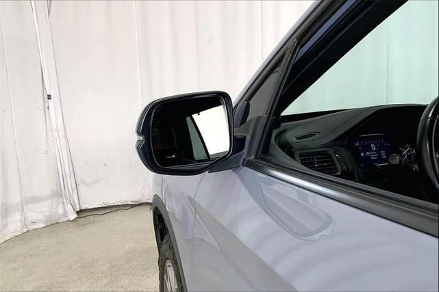 Photo of 2022 Sonic Gray Pearl Honda Passport