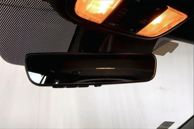 Photo of 2022 Sonic Gray Pearl Honda Passport
