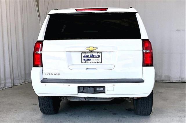 Photo of 2016 Summit White Chevrolet Tahoe
