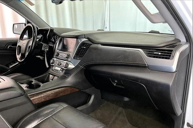 Photo of 2016 Summit White Chevrolet Tahoe